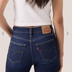 Levi's Women's Dark Blue High Rise Jeans